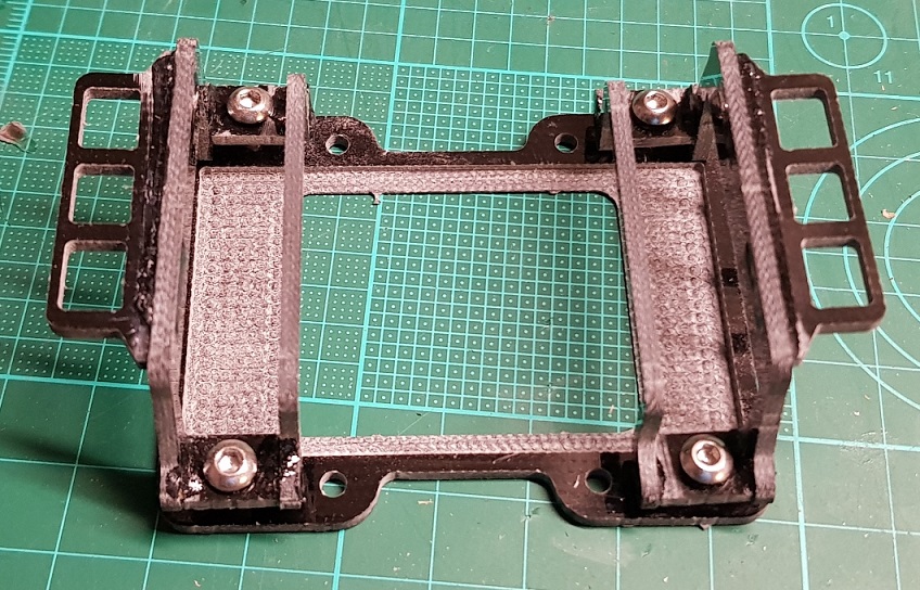 CNC fäste för  JETI Centarbox 200 / RX 14 & 18