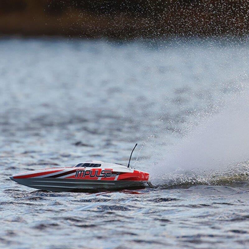 PROBOAT Impulse 32-inch BL. Wht/Red: RTR - 22