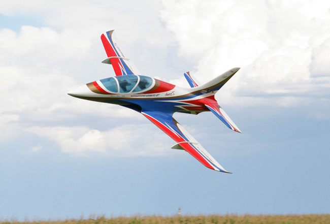 Sebart Avanti S Jet Vit/Blå/Röd inkl landställ