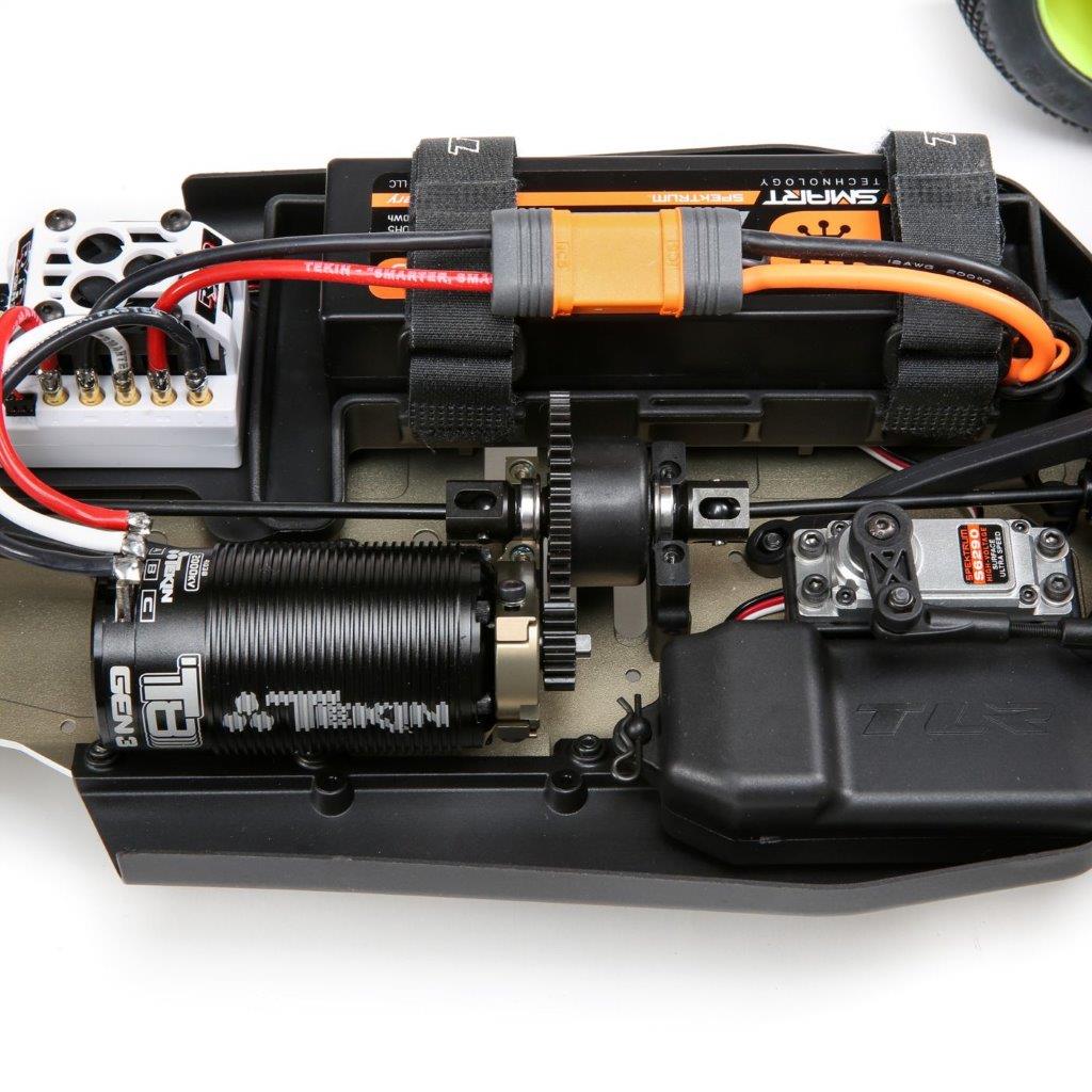 TLR 8IGHT XT/XTE Race Kit: 1/8 4WD Nitro/Elec Truggy - 11
