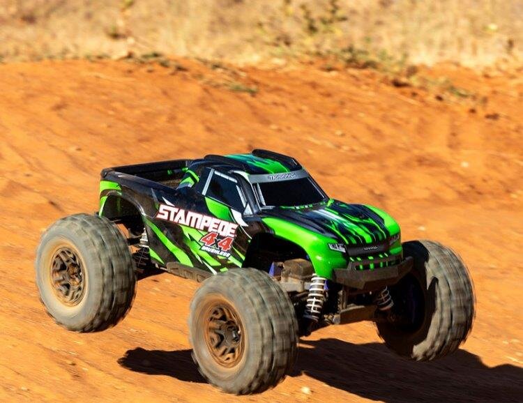 Traxxas Stampede 4x4 1/10 RTR TQ BL-2s Grön - 13