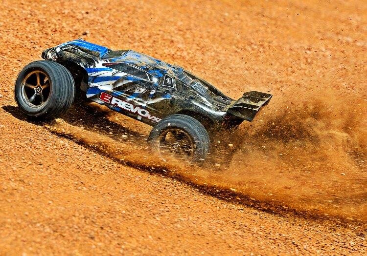 Traxxas E-Revo 1/16 VXL 4WD RTR TQi TSM Blå - USB Med Batt/Laddare - 7