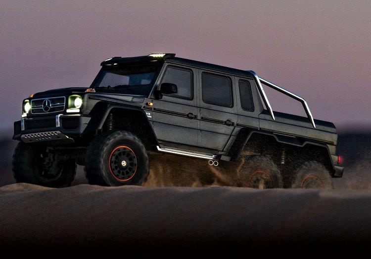 Traxxas TRX-6 Mercedes-Benz G63 AMG 6X6 TQi 2.4G RTR Svart - 5