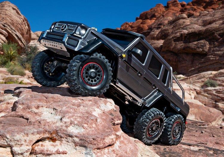 Traxxas TRX-6 Mercedes-Benz G63 AMG 6X6 TQi 2.4G RTR Silver - 8