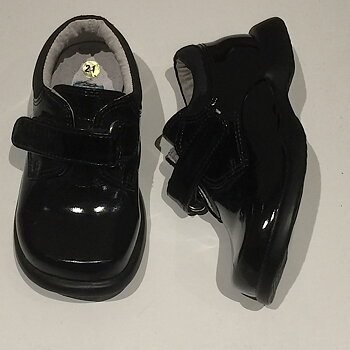 SVART LACKSKO 21 SECONDHAND