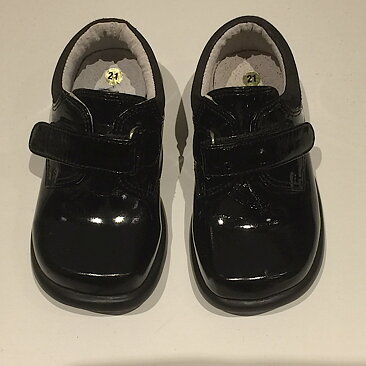 SVART LACKSKO 21 SECONDHAND