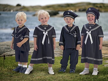 SJÖMANSKLÄNNING MARIN KORT ÄRM - pris från: