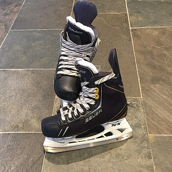 23,5cm (37,5) Svarta Hockeyskridskor  Bauer S-HANDB