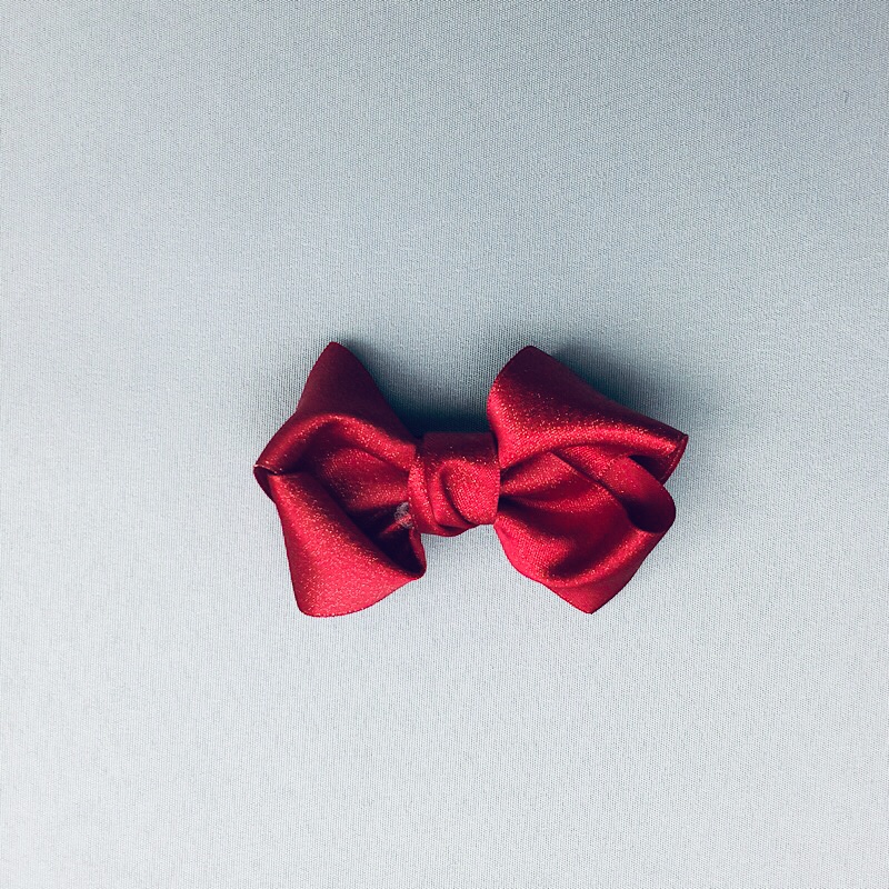 MÖRKRÖD ROSETT 8 cm