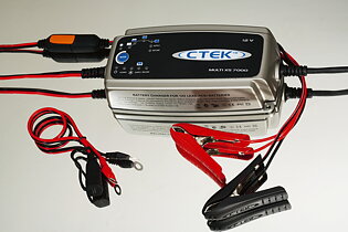 Batteriladdare
