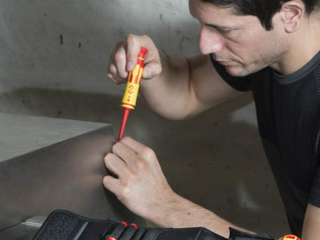 C.K 1000V VDE Interchangeable Slim Bladed Screwdriver Set - 3