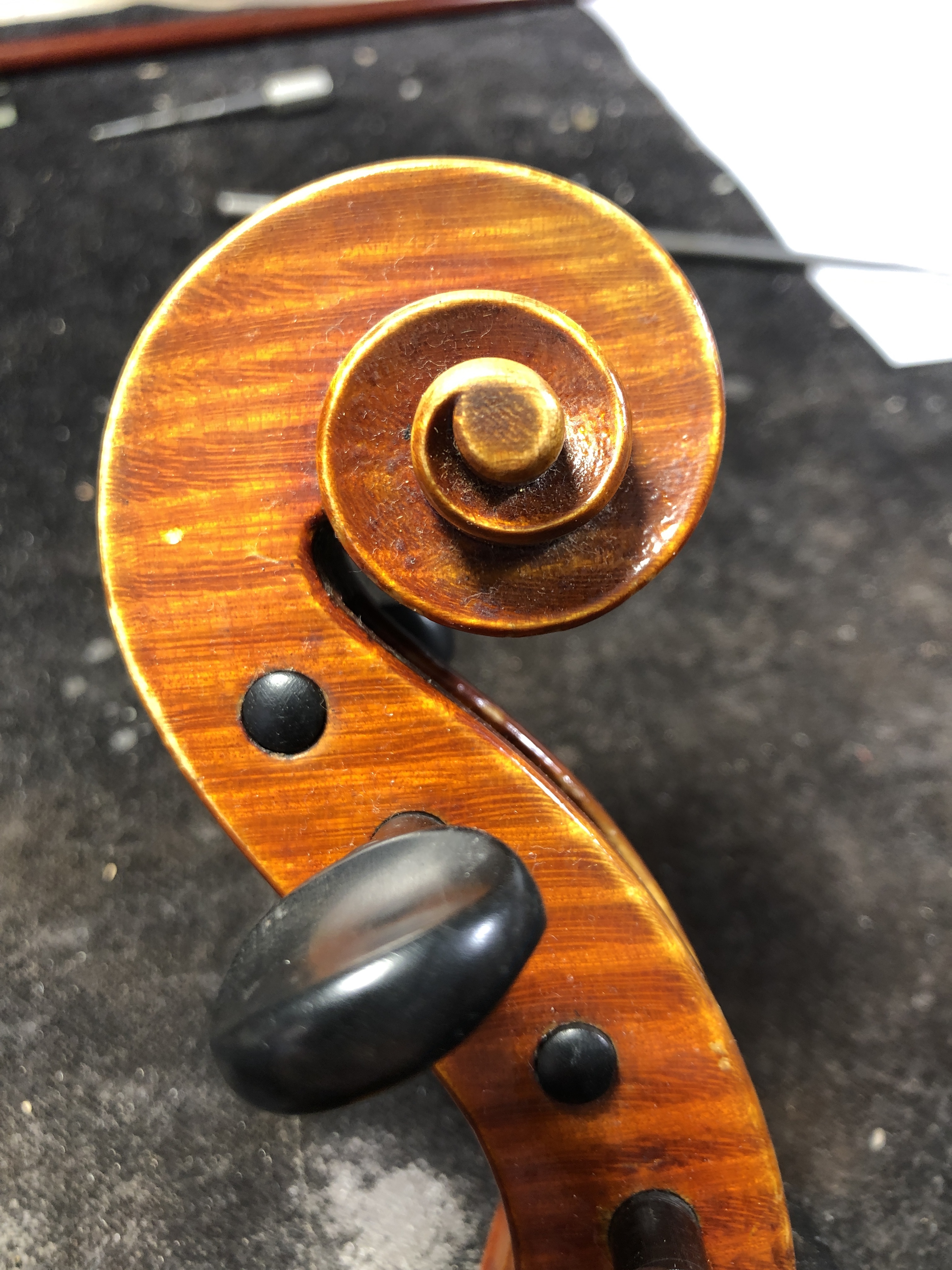 4/4 fiol, Eugen Wahl Karlsruhe 1926 - 3