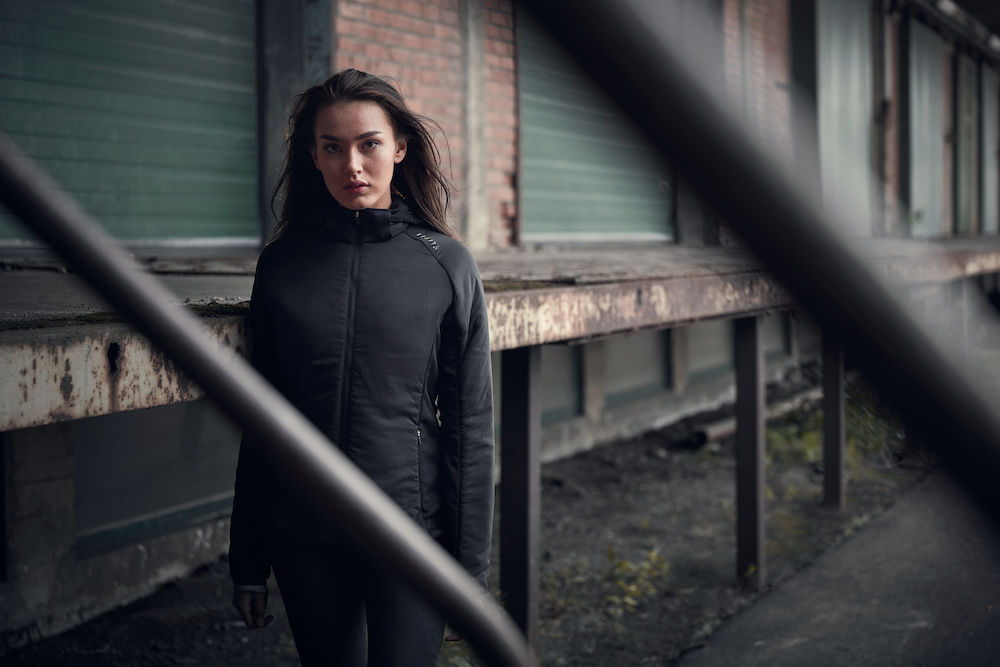 1906313 EMOTION LIGHT PADDED JACKET W Craft REA - 3