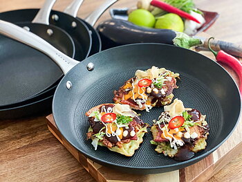 Stekpanna i lättviktsgjutjärn med Honeycomb Non-Stick, 30 cm