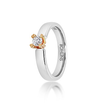 Solitaire Hearts with side stones