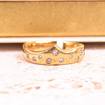 Guldring 18k med 0,16ct diamant, Vintage