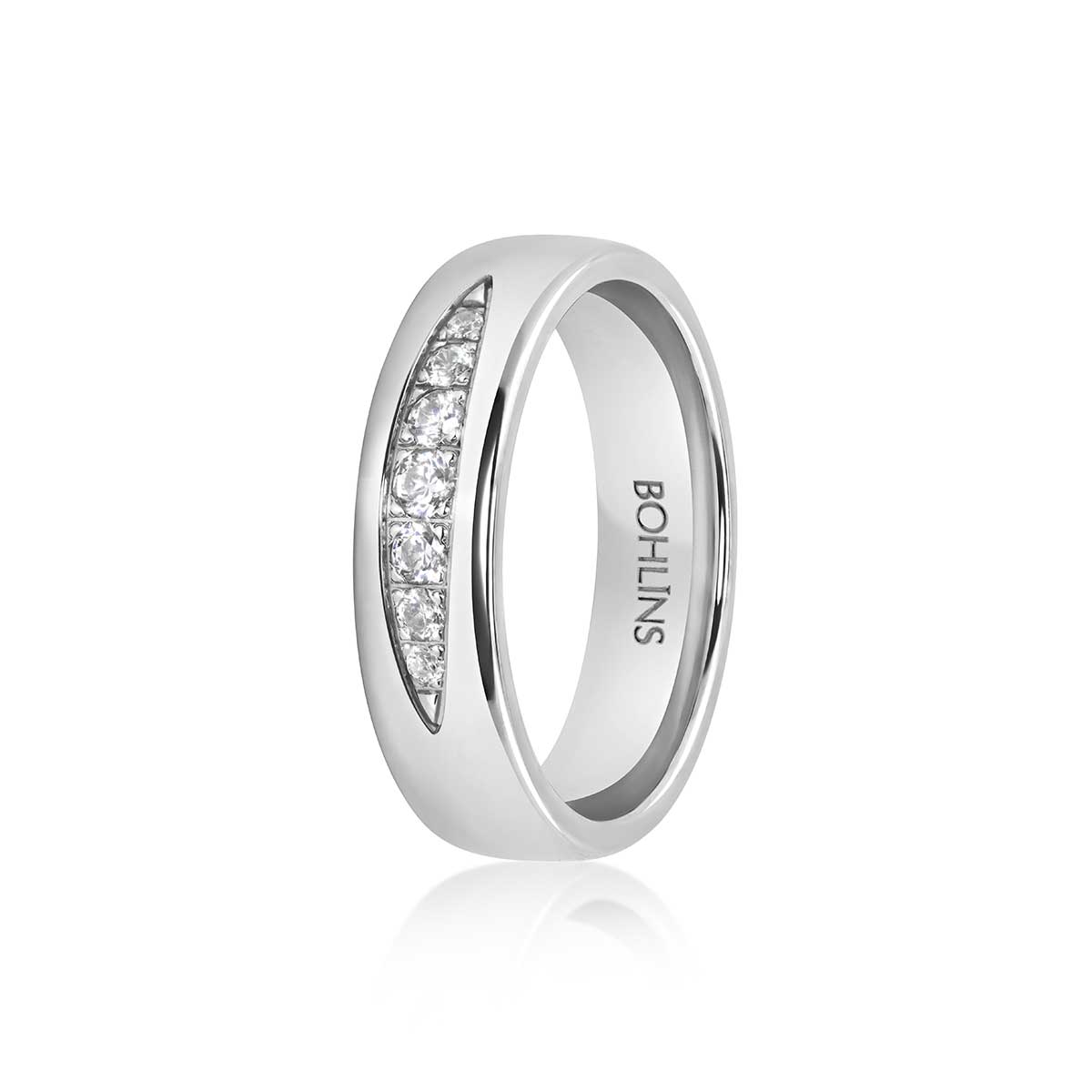 Guldring med dosserad rad diamanter VG
