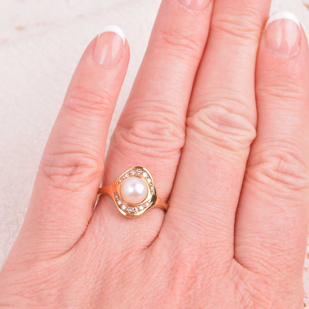 Helmi sormus 18k ja 0,13ct timantteja, Vintage - 2