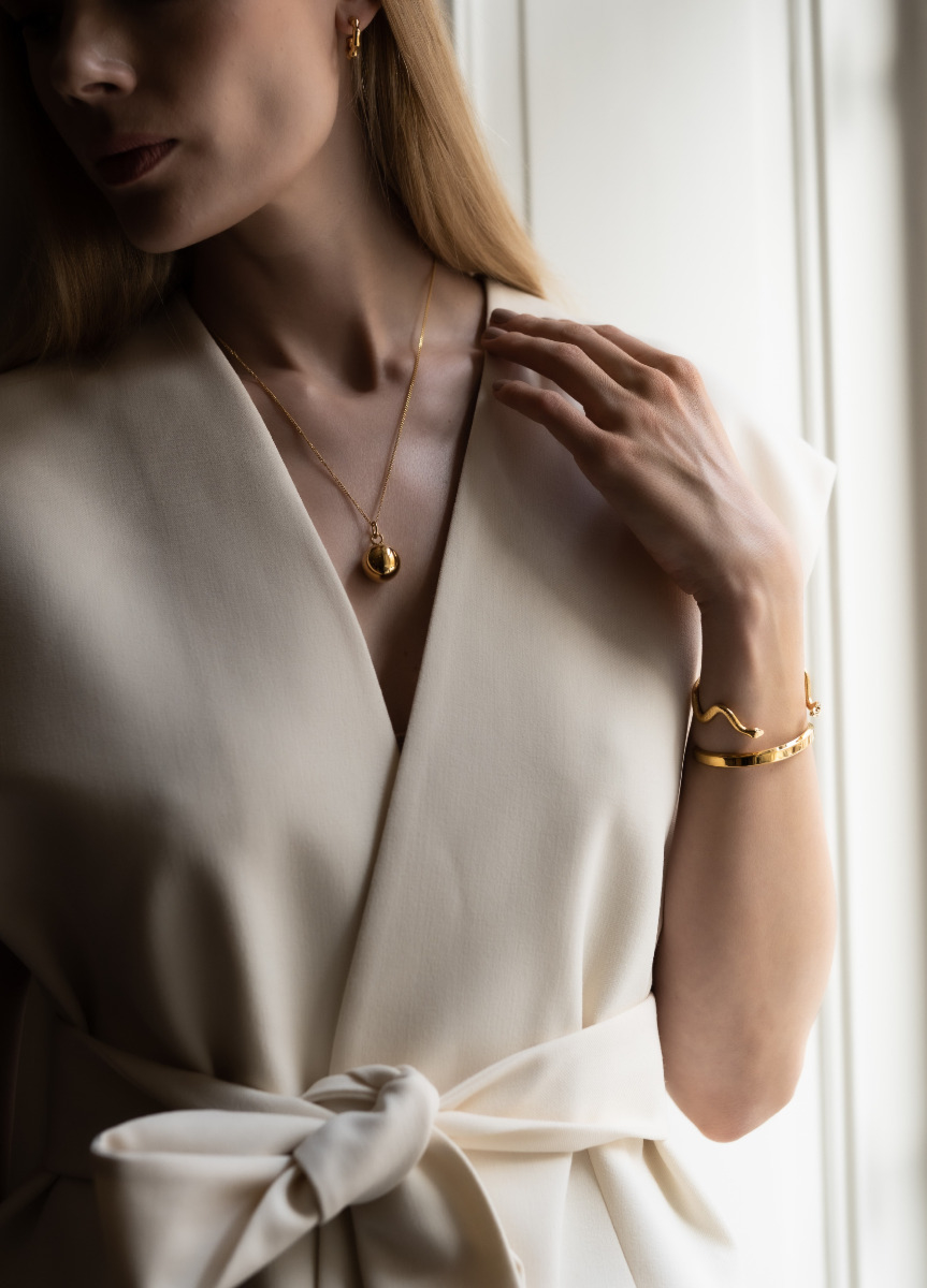 Icon Cuff Gold Plated - 3