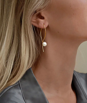Le Pearl Ørering Hængende Guld