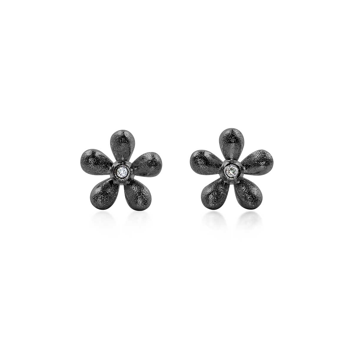 Bohlins Egentillverkning Ringö Örhänge Blomma Oxiderat Silver m. Dia