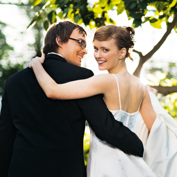 ENGAGEMENT & WEDDING