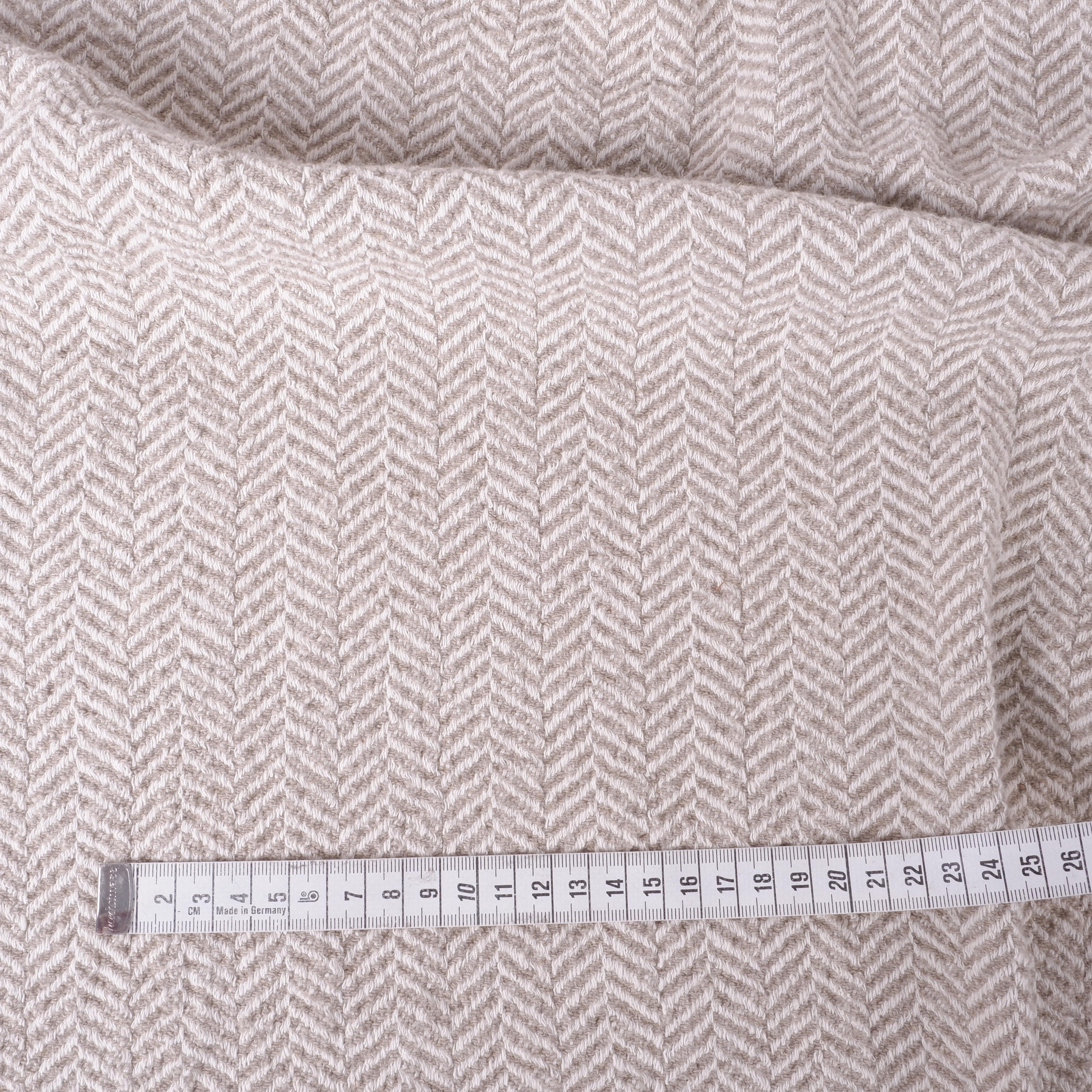 ANICHINI  Quorum Soft Herringbone Upholstery Linen Fabric In 28 Grey