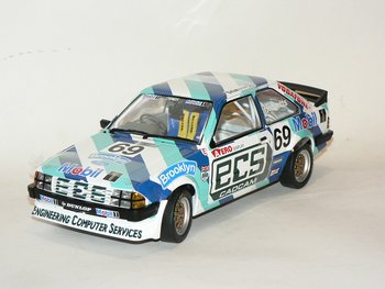 Ford Escort MK3 RS1600i (British Saloon Car Champion 1985)  1:18  Sun Star