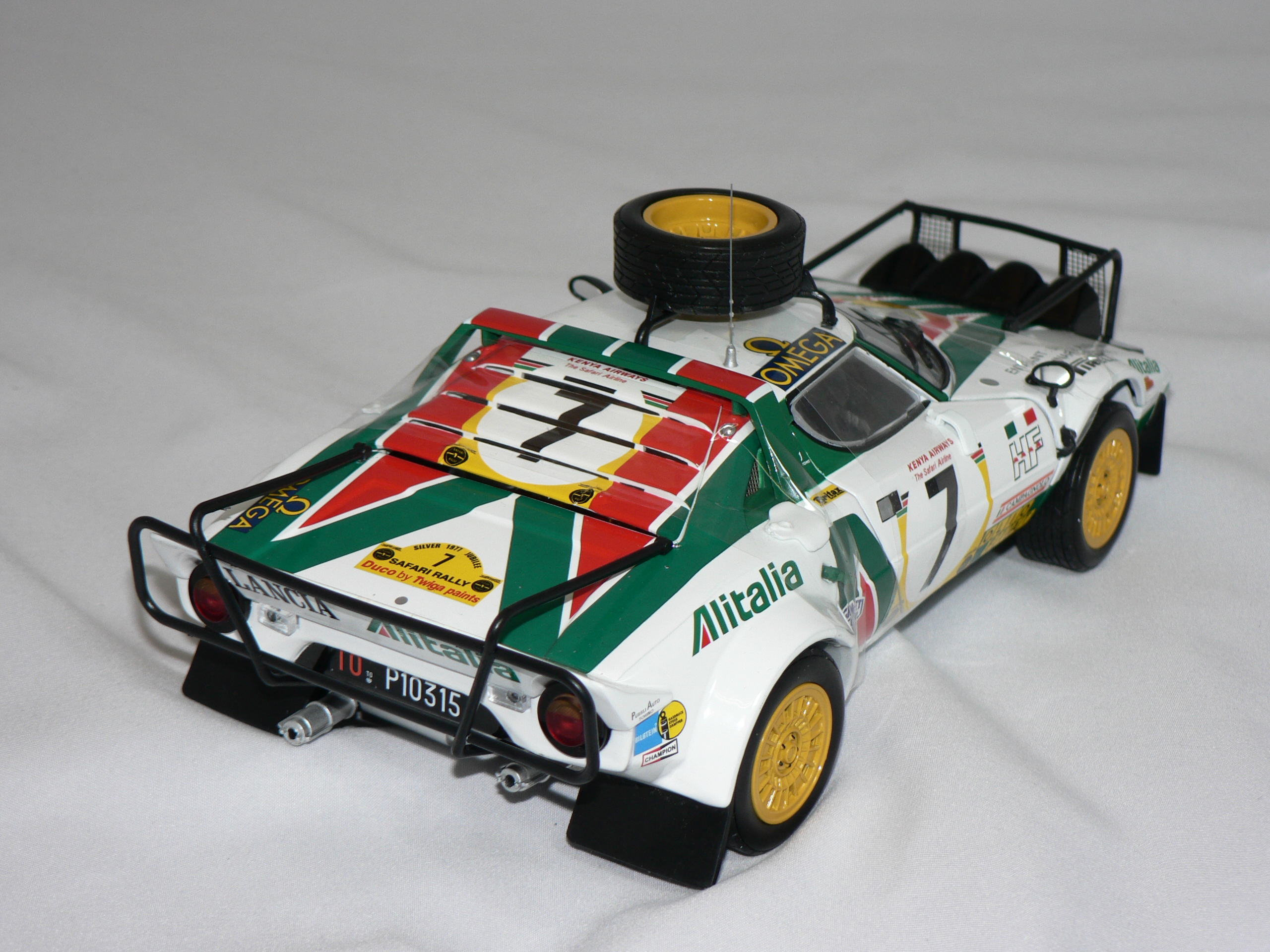 Lancia Stratos HF Rally (3rd Safari Rally 1977) S.Munari-P.Sodano  1:18  Sun Star - 2