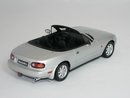 Mazda MX-5 -1990 (INGET ÖPPNINGSBART)  1:18  Otto Mobile