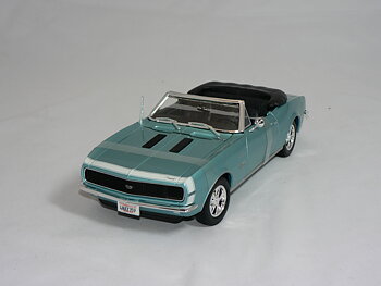 Chevrolet Camaro  RS /SS  1967  1:18  Maisto