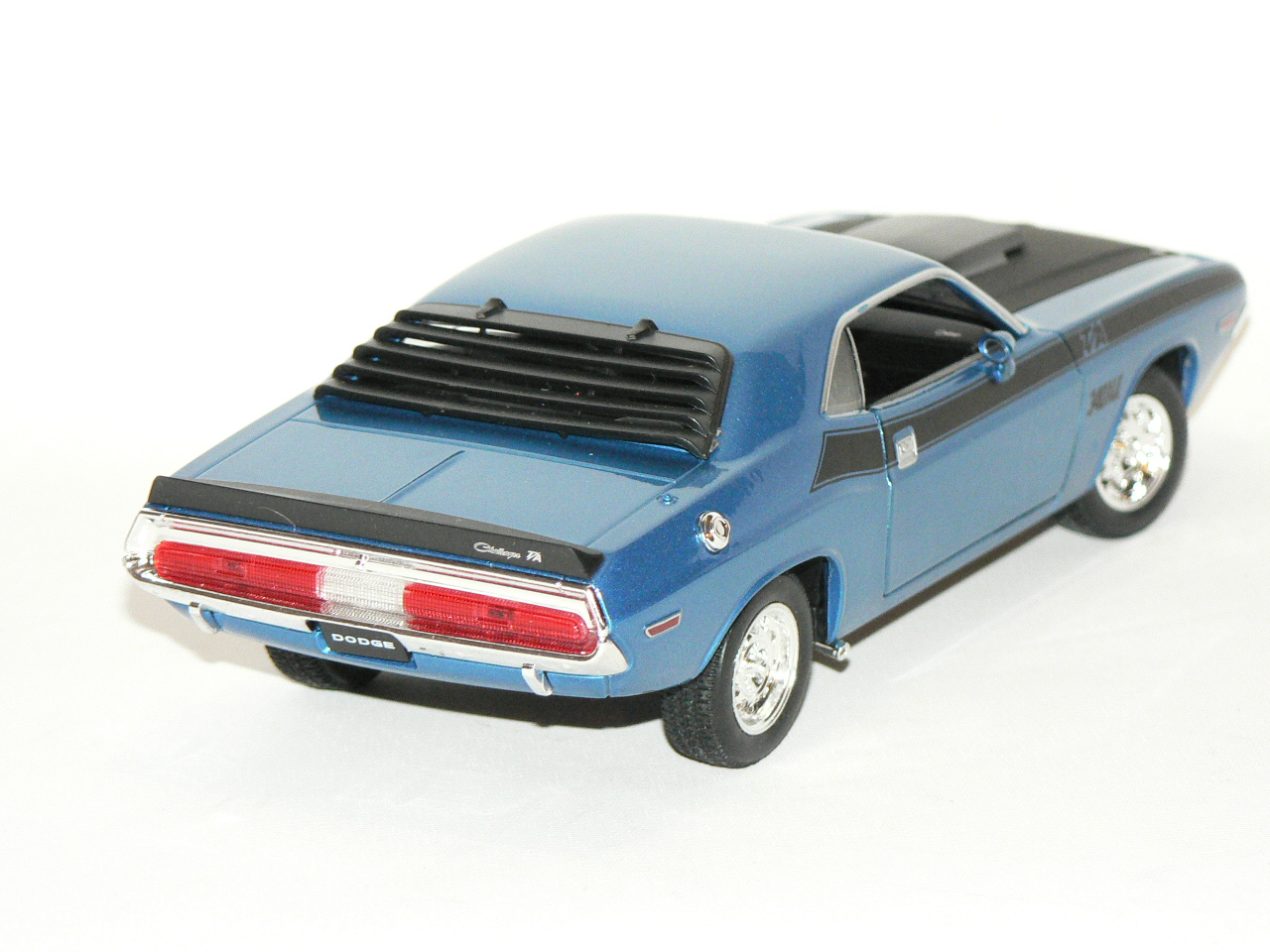 Dodge Challenger T/A -1970  1:24 Welly - 2