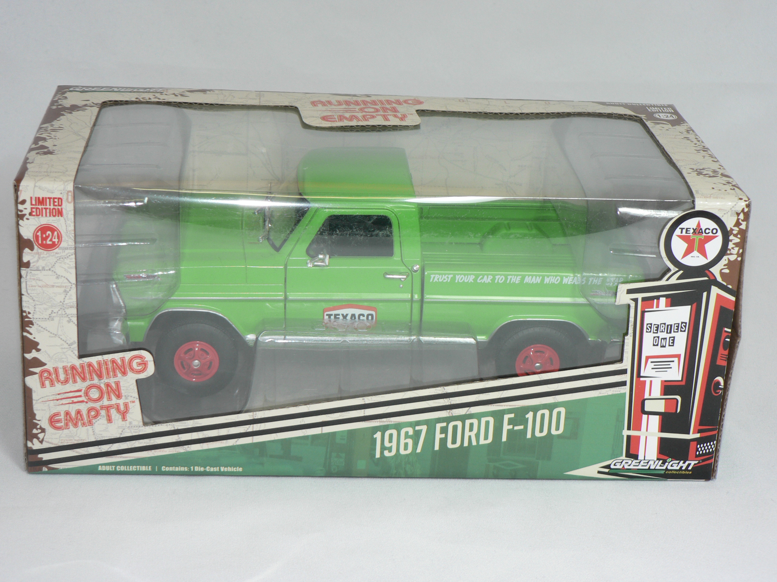 Ford F-100 Pick Up -1967 (TEXACO MOTO OIL)   1:24  Greenlight - 3