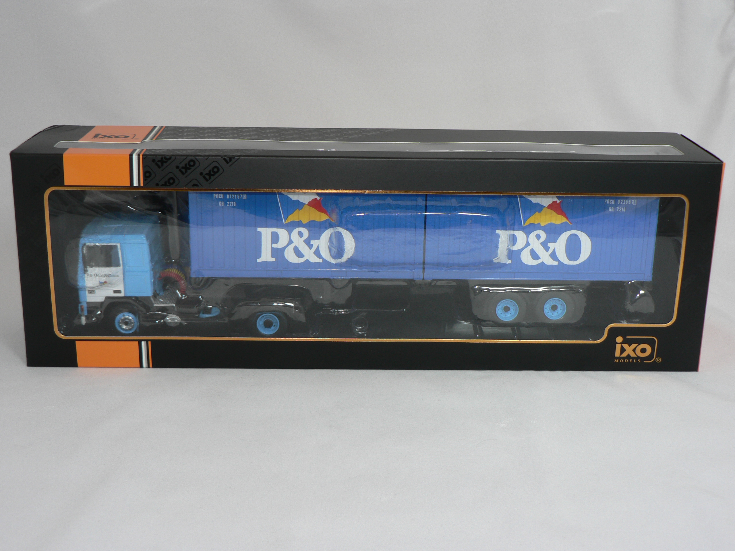 Volvo F10 -1983 (P&O CONTAINERS)  IXO 1:43 - 4