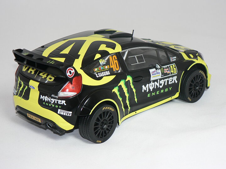 Ford Fiesta RS WRC (Monza Rally 2014) V.Rossi-C.Cassina (INGET ÖPPNINGSBART)  1:18  Ixo