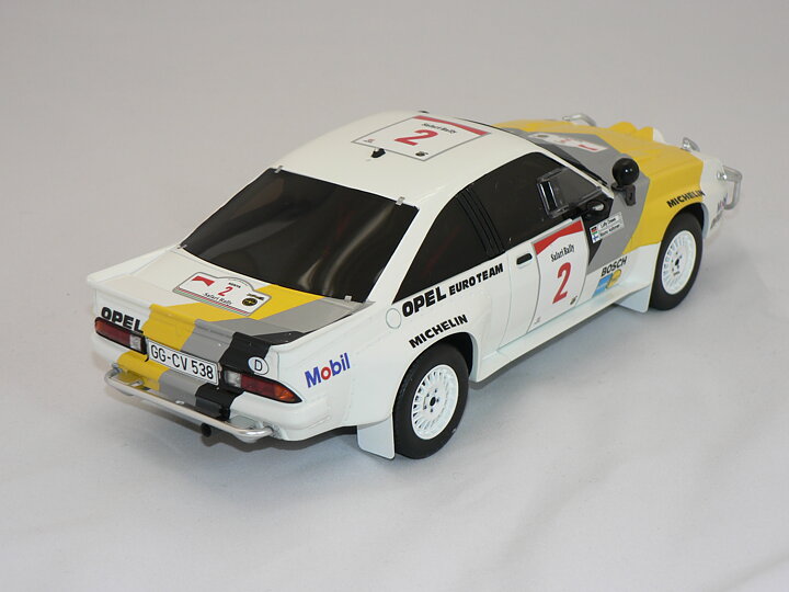 Opel Manta 400 Groupe B (Safari Rally 1985) R.Aaltonen-L.Drews (INGET ÖPPNINGSBART)  1:18  Otto Mobile