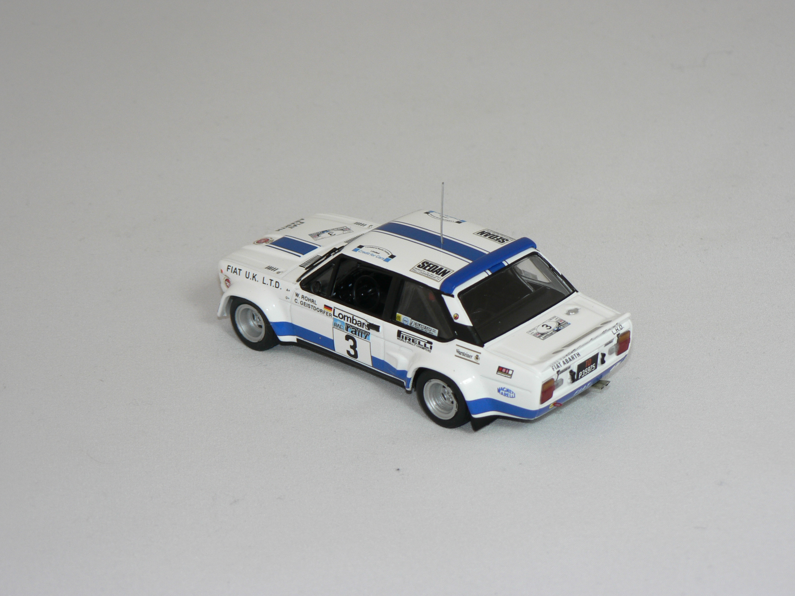 Fiat 131 Abarth  #3 Rac Rally 1979 ( W. Rohrl/C.Geistdorfer )  IXO 1:43 - 3