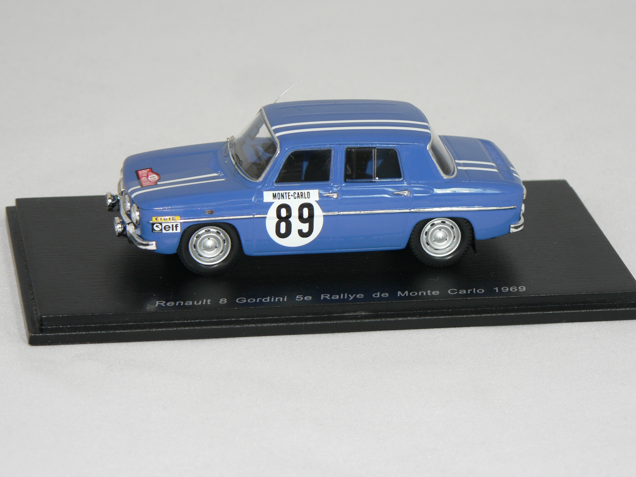 Renault 8 Gordini 5e (RALLY MONTE CARLO 1969)  1:43 Spark - 2