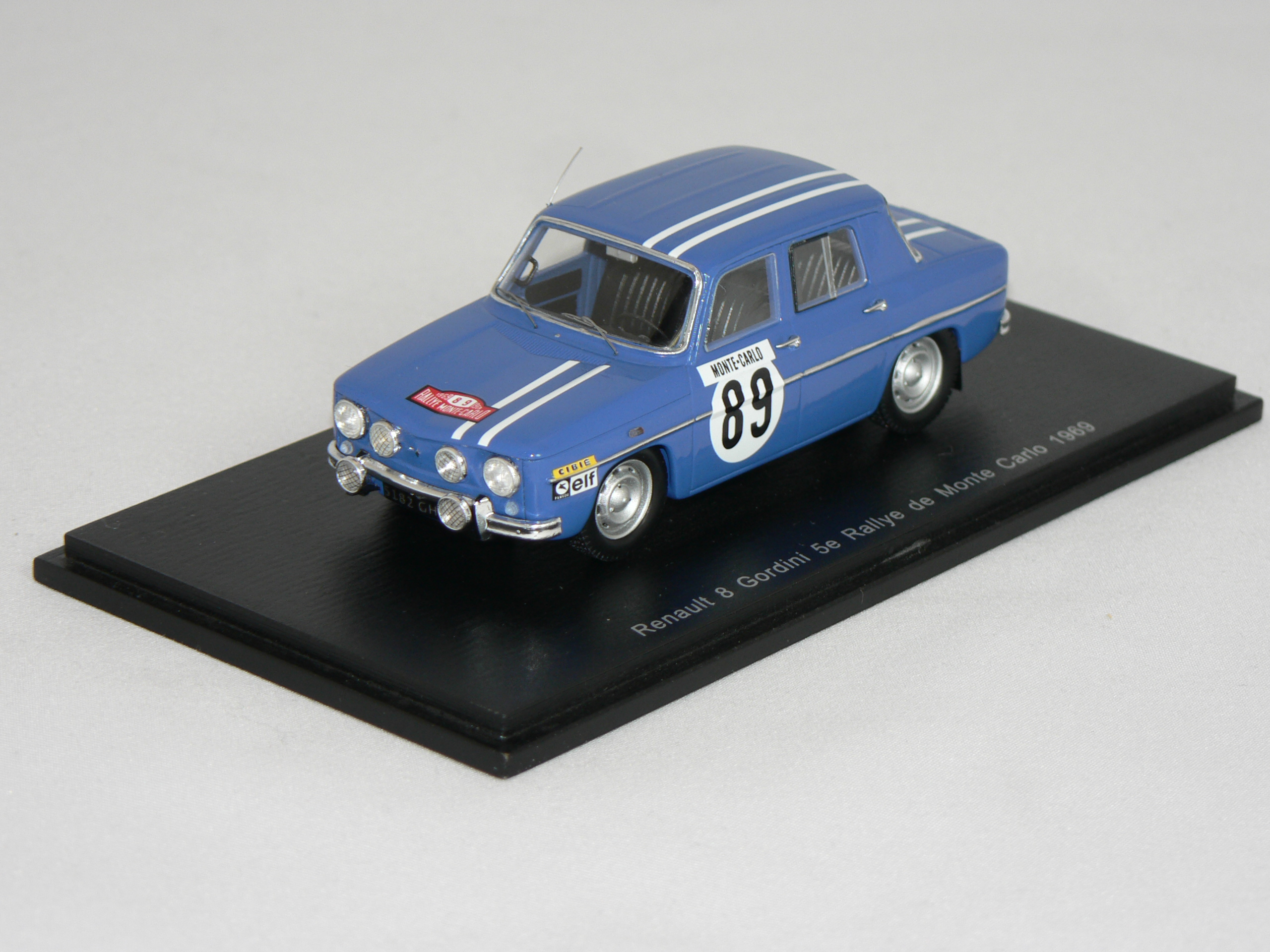 Renault 8 Gordini 5e (RALLY MONTE CARLO 1969)  1:43 Spark