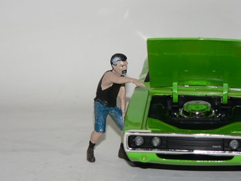 Figur (Hot Rodder "Derek") Bil ingår ej  1:18  American Diorama