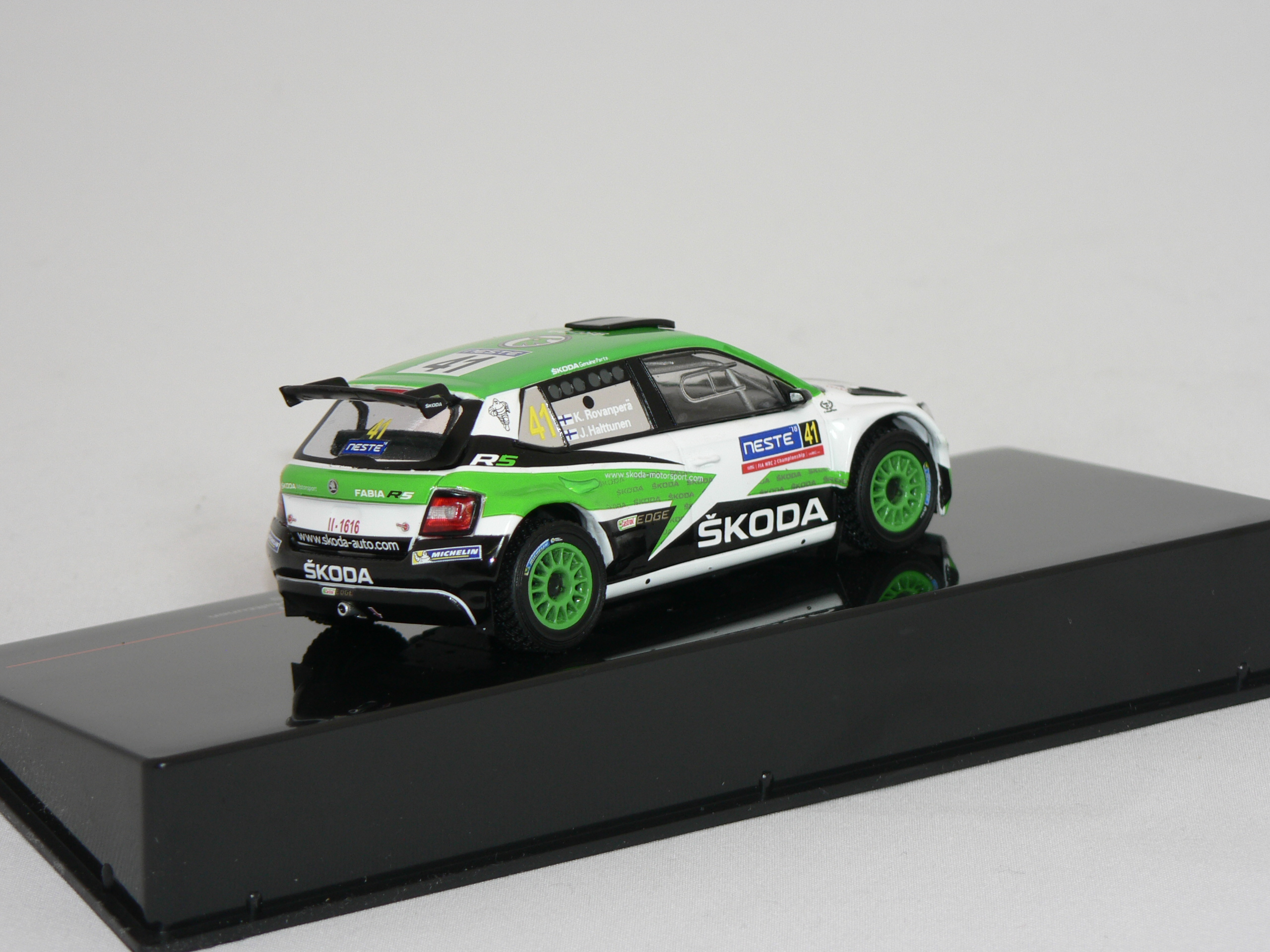 Skoda Fabia R5 #41 (RALLY FINLAND 2018) K.Rovanperä-J.Halttunen  IXO 1:43 - 3