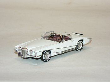 Stutz Blackhawk Convertible   1:43  Ixo Premium X