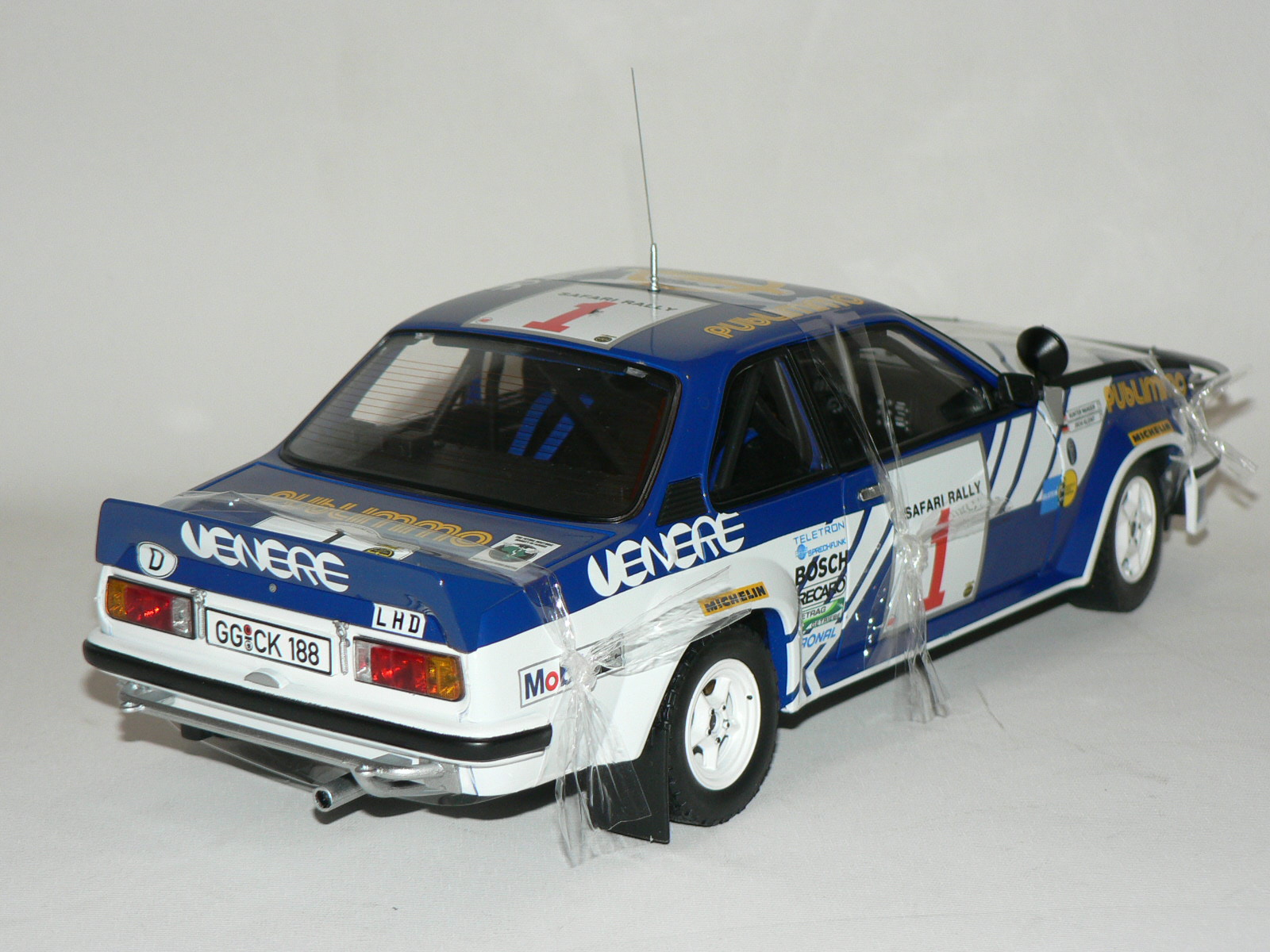 Opel Ascona 400 Rally (Safari Rally 1981) J.Kleint-G.Wanger  1:18  Sun Star - 2