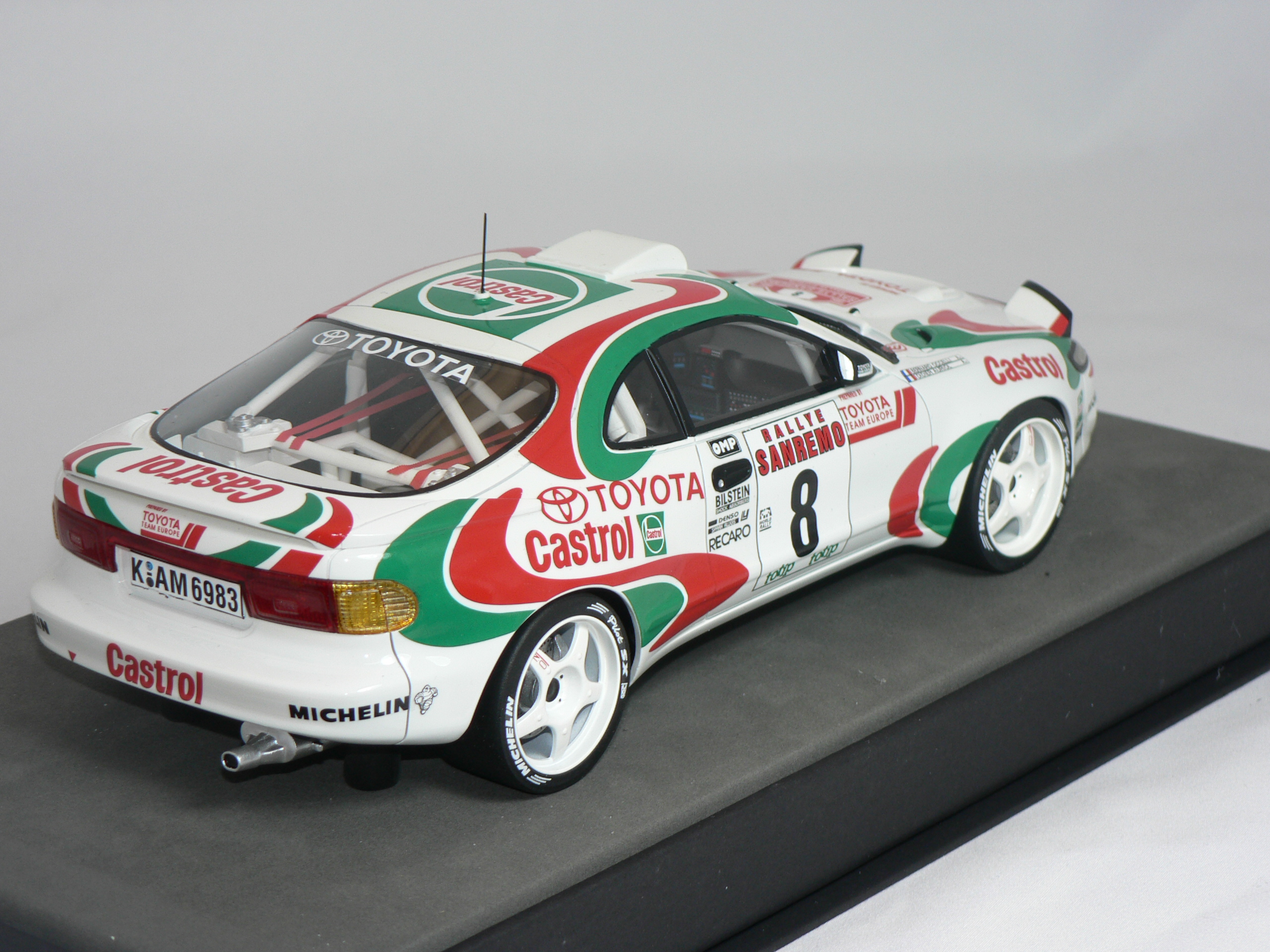Toyota Celica GT4 Turbo 4WD ST185 (Winner San Remo Rally 1994) D.Auriol-B.Occelli (INGET ÖPPNINGSBART)  1:18  Top Marques - 2