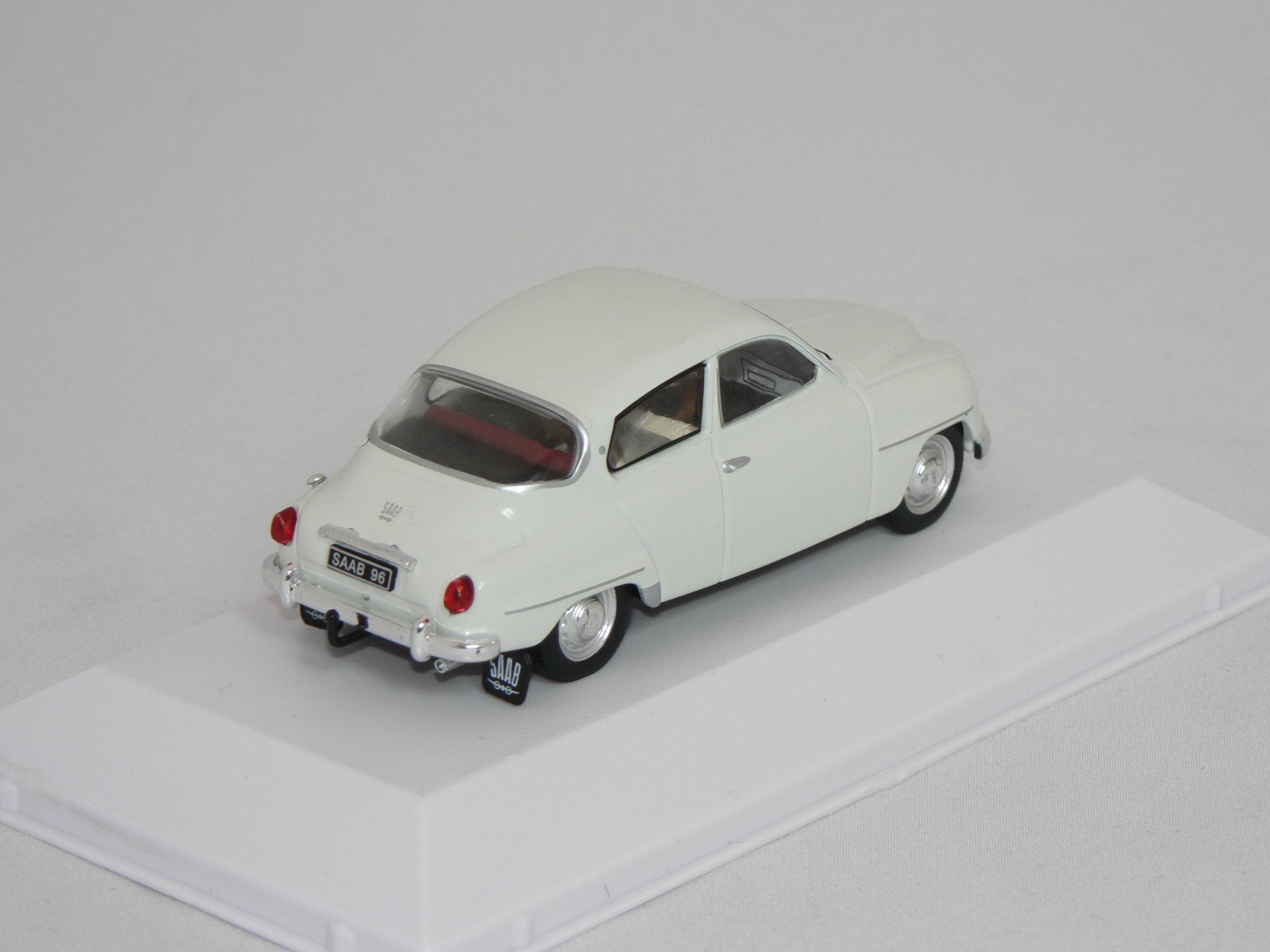Saab 96 -1964 (SAAB CAR MUSEUM)  1:43 Atlas - 2