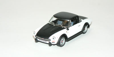 Fiat 124 Spider Sport  1:43  Vitesse
