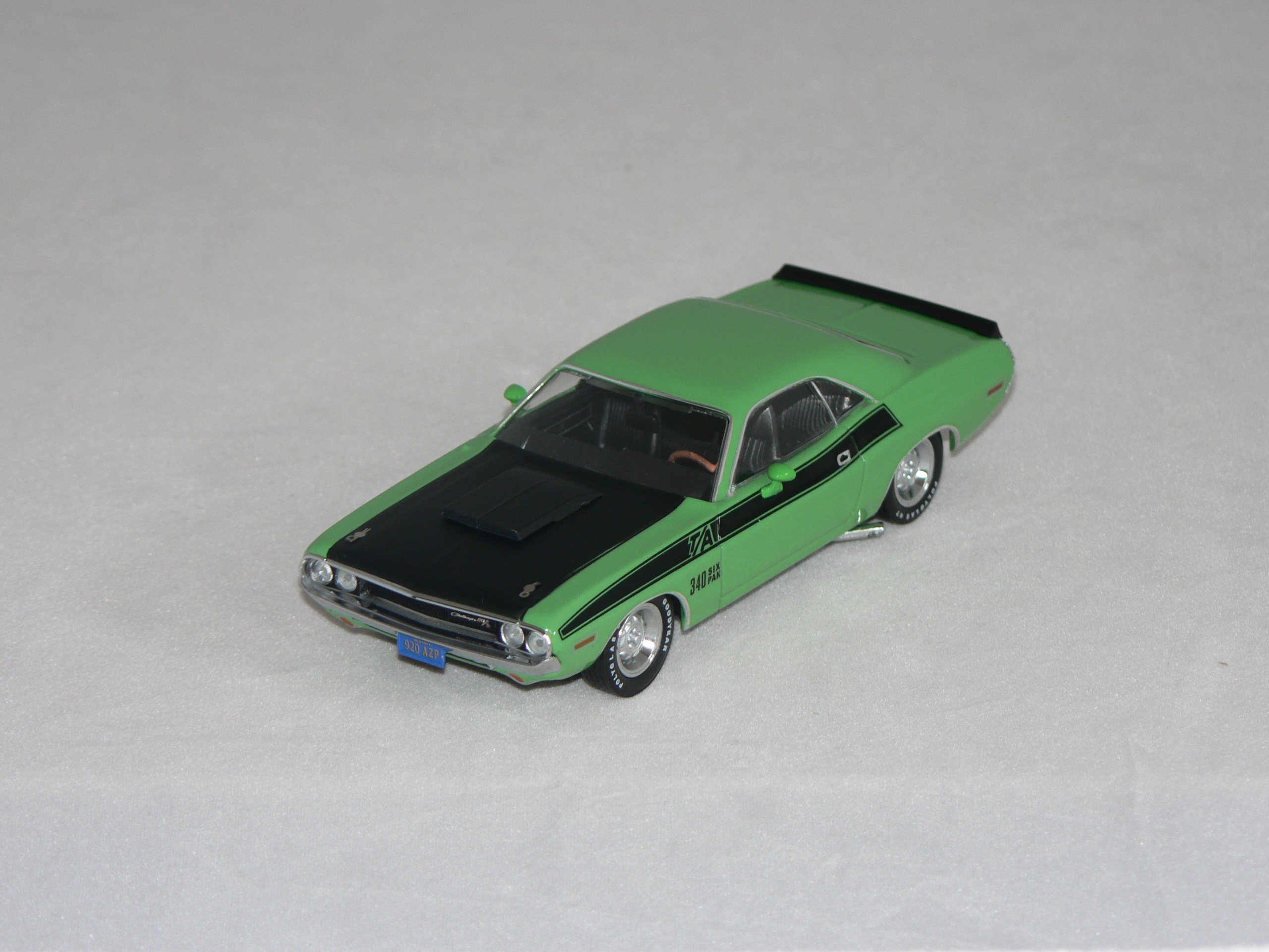 Dodge Challenger T/A -1970  1:43  Ixo Premium X