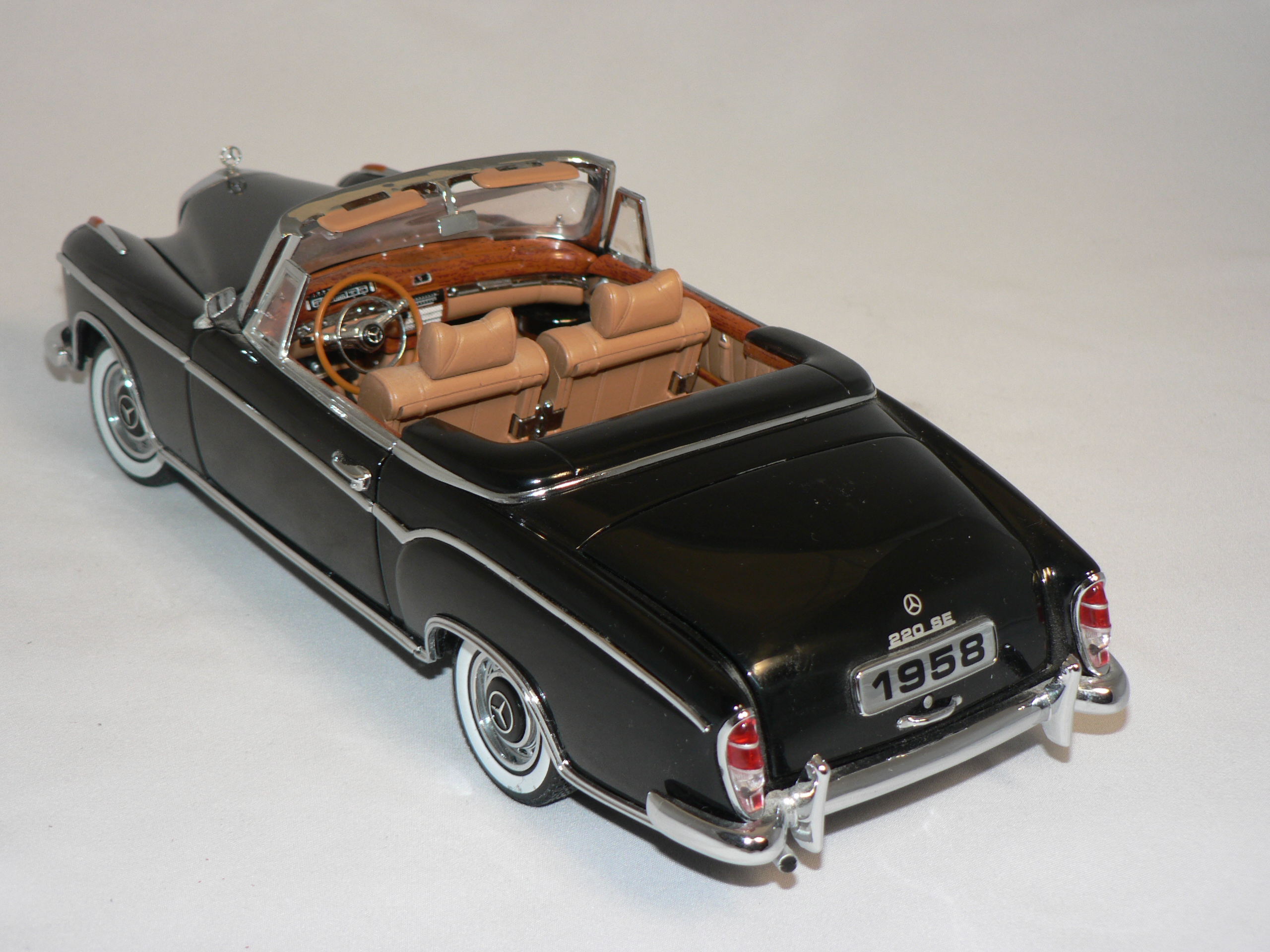Mercedes Benz 220 SE   (1958 ) - 2