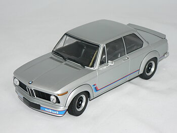 BMW 2002 Turbo -1973 (INGET ÖPPNINGSBART)   1:18  Minichamps