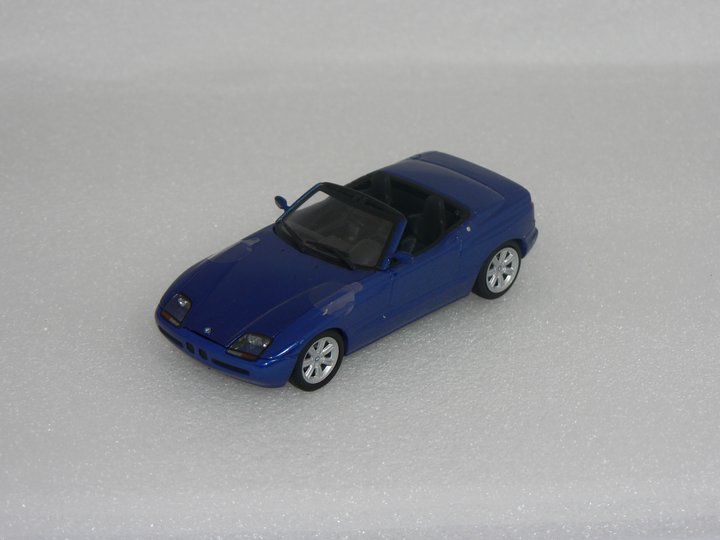 BMW Z1 (E30) -1991  1:43  Maxichamps